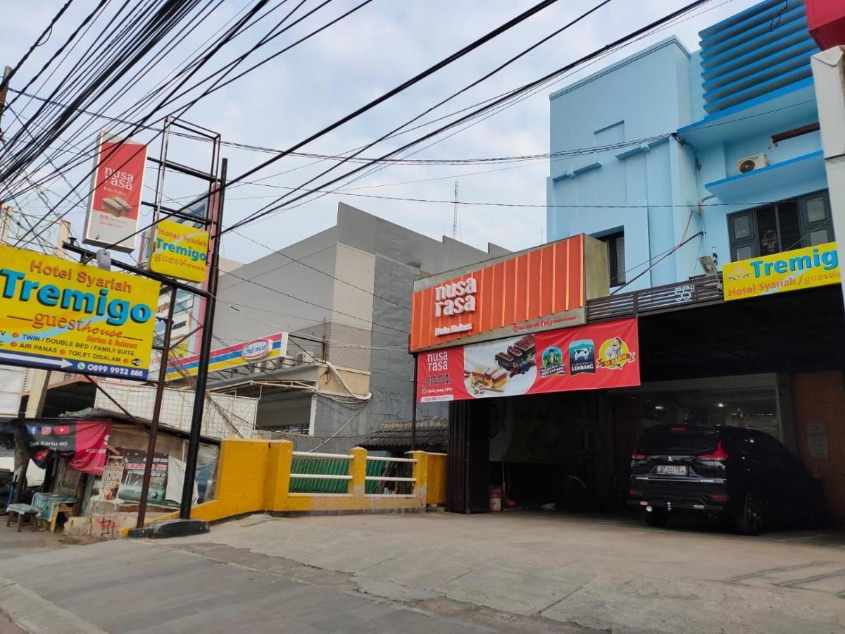 Hotel Syariah Tremigo Guesthouse Cirebon Bagian luar foto