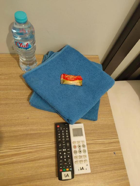Hotel Syariah Tremigo Guesthouse Cirebon Bagian luar foto